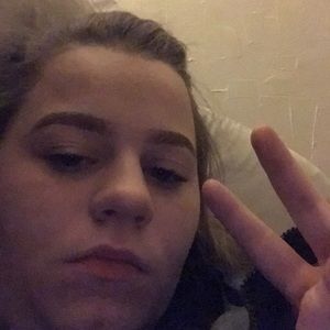 Meet your Posher, Hailey